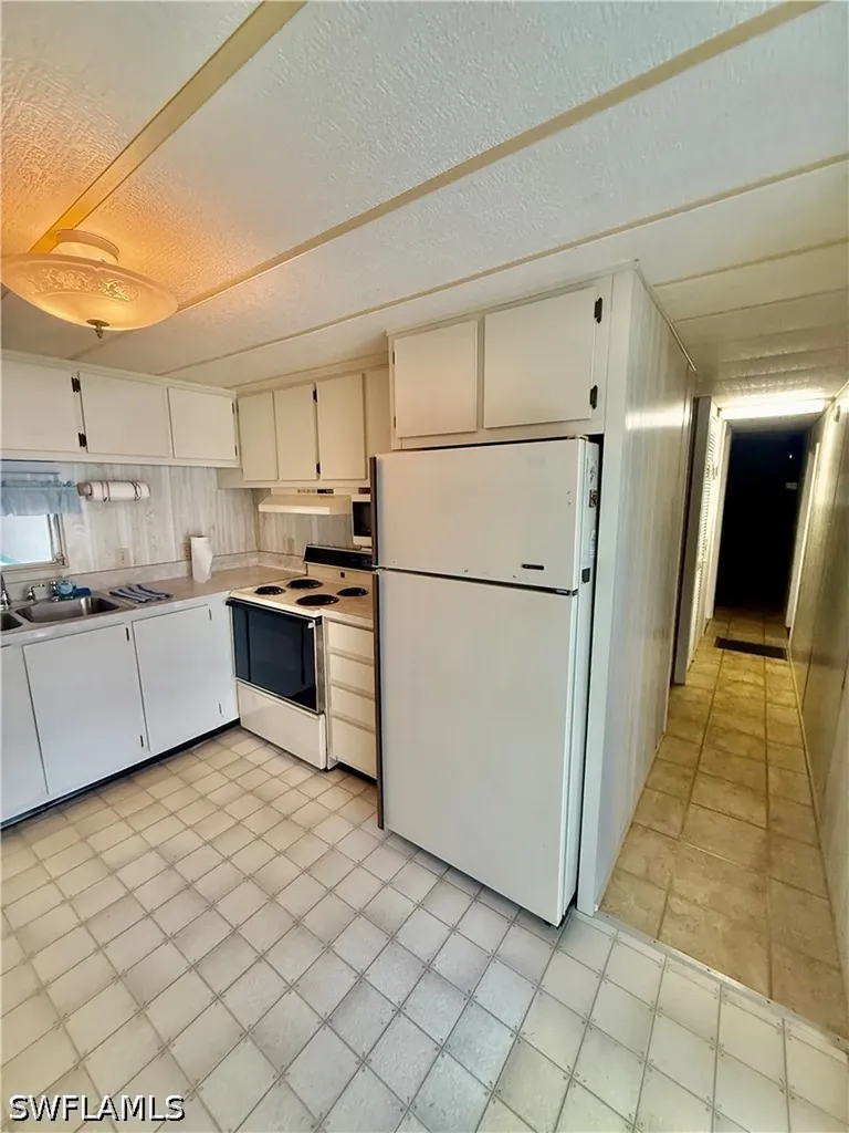 514 Monte Carlo Lane Naples FL 34112