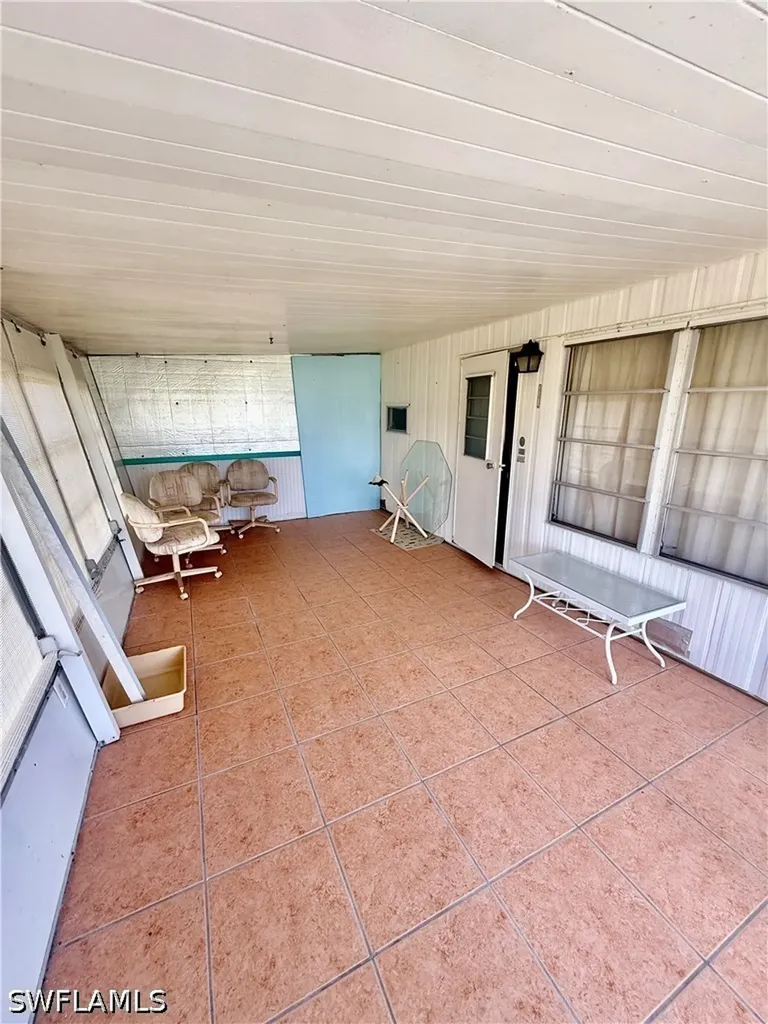 514 Monte Carlo Lane Naples FL 34112