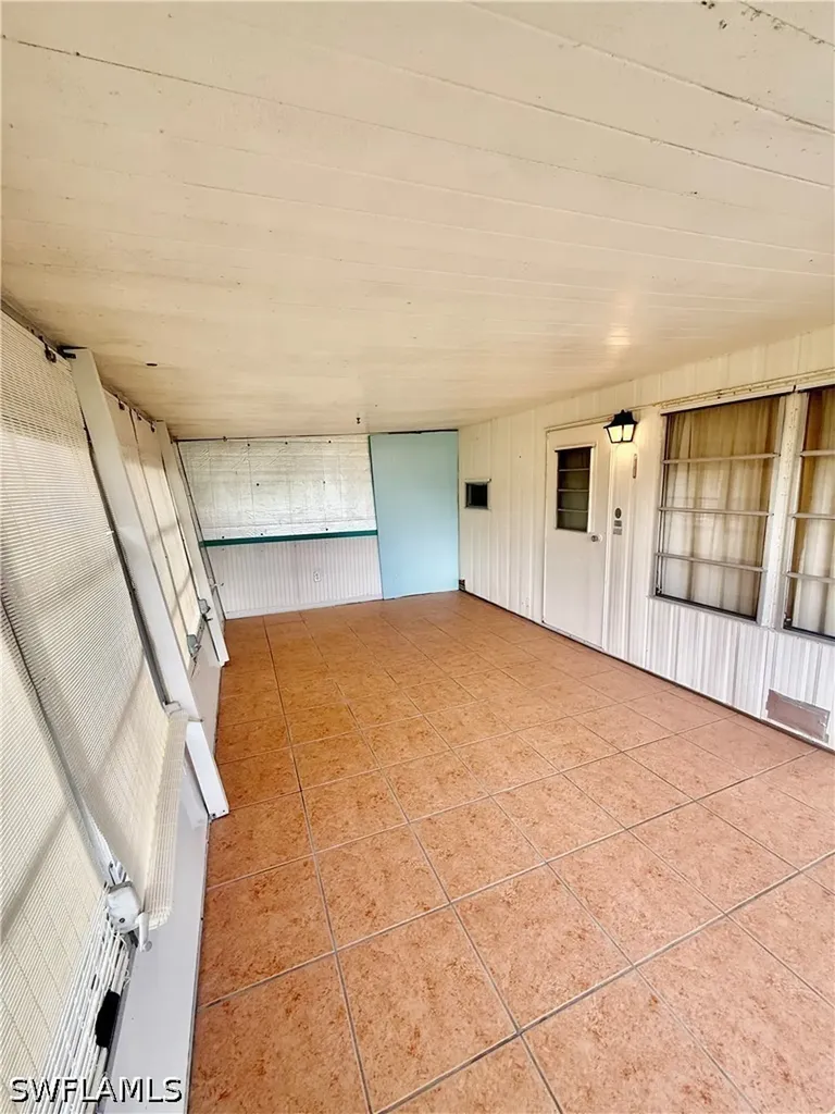 514 Monte Carlo Lane Naples FL 34112