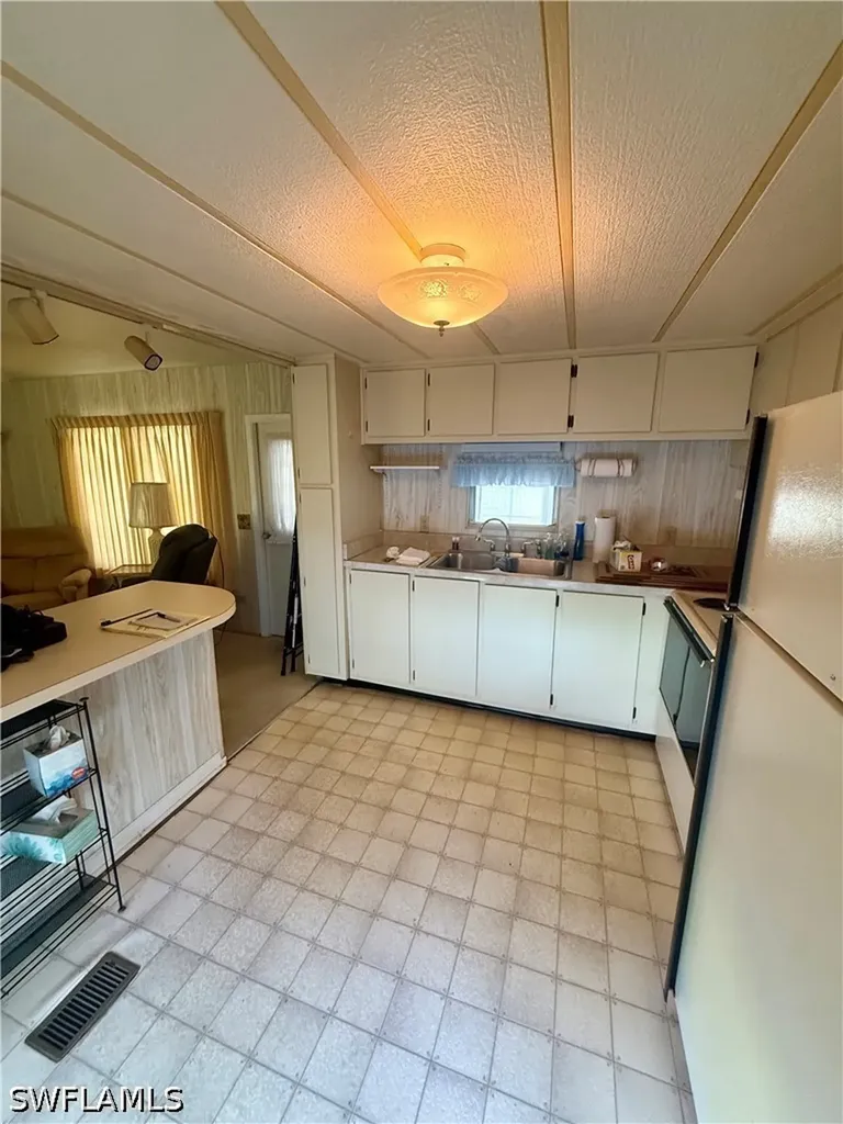 514 Monte Carlo Lane Naples FL 34112