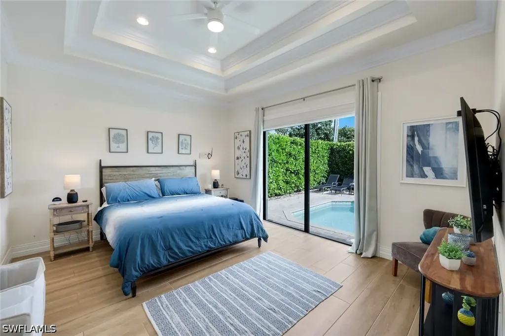 631 100th Avenue N Naples FL 34108