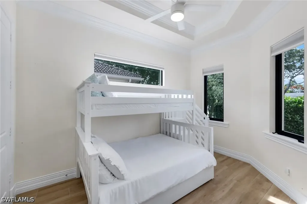 631 100th Avenue N Naples FL 34108