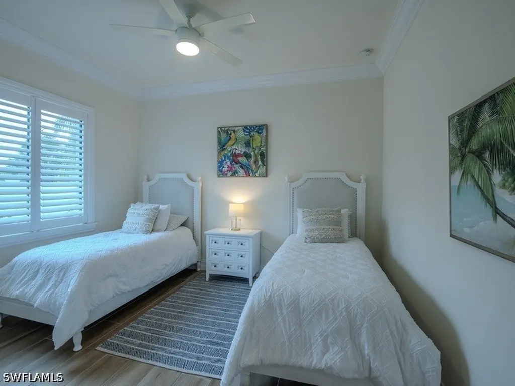 631 100th Avenue N Naples FL 34108