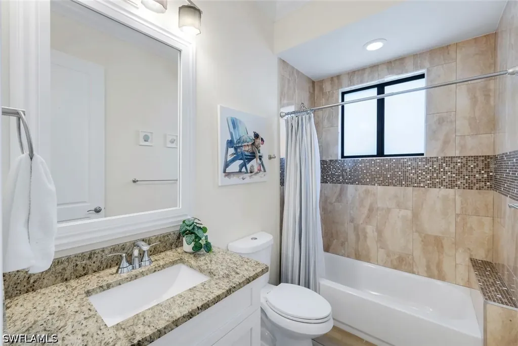 631 100th Avenue N Naples FL 34108