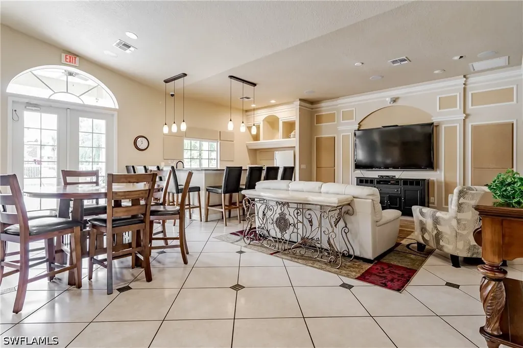 27083 Matheson Avenue Bonita Springs FL 34135