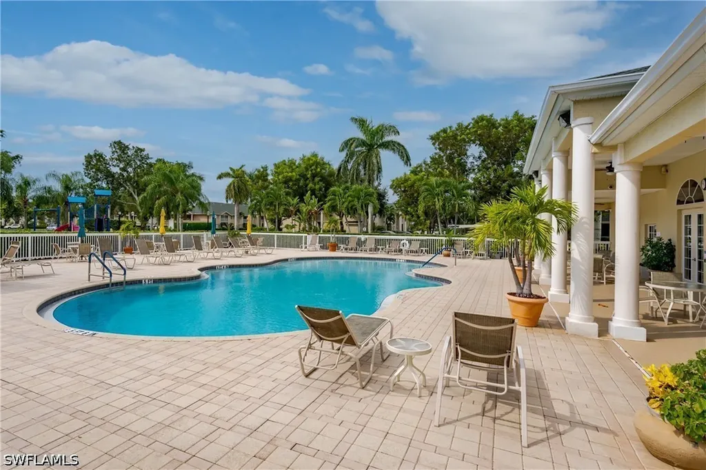 27083 Matheson Avenue Bonita Springs FL 34135