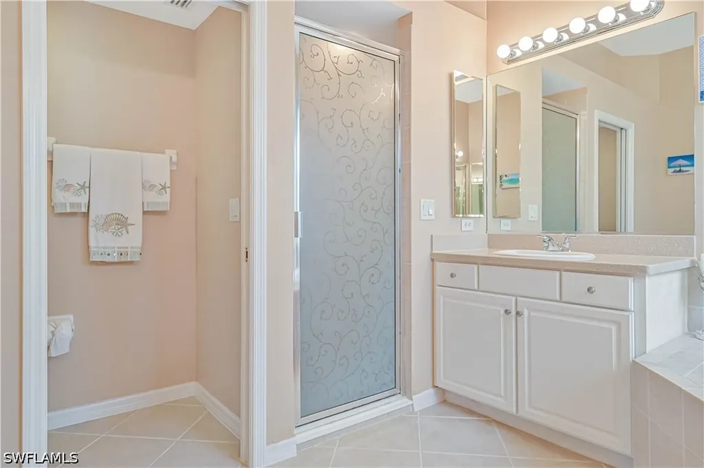 12593 Stone Tower Loop Fort Myers FL 33913