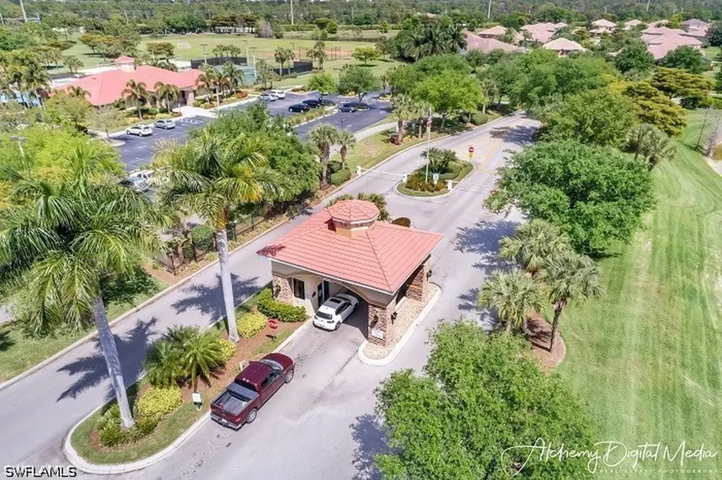 12593 Stone Tower Loop Fort Myers FL 33913