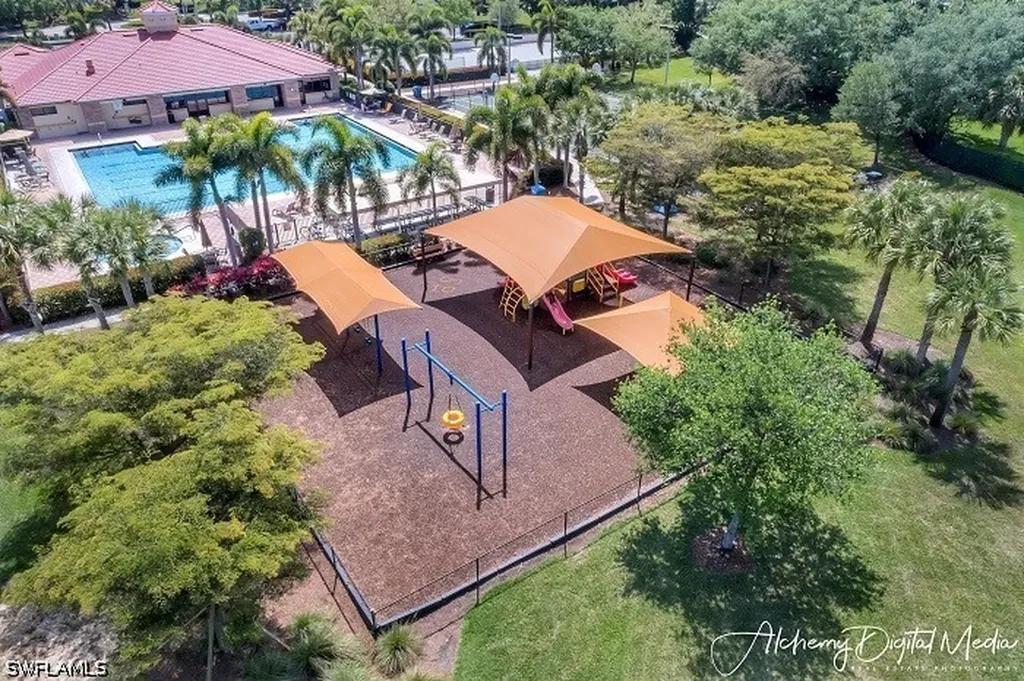12593 Stone Tower Loop Fort Myers FL 33913