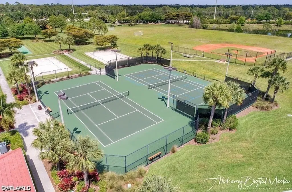 12593 Stone Tower Loop Fort Myers FL 33913