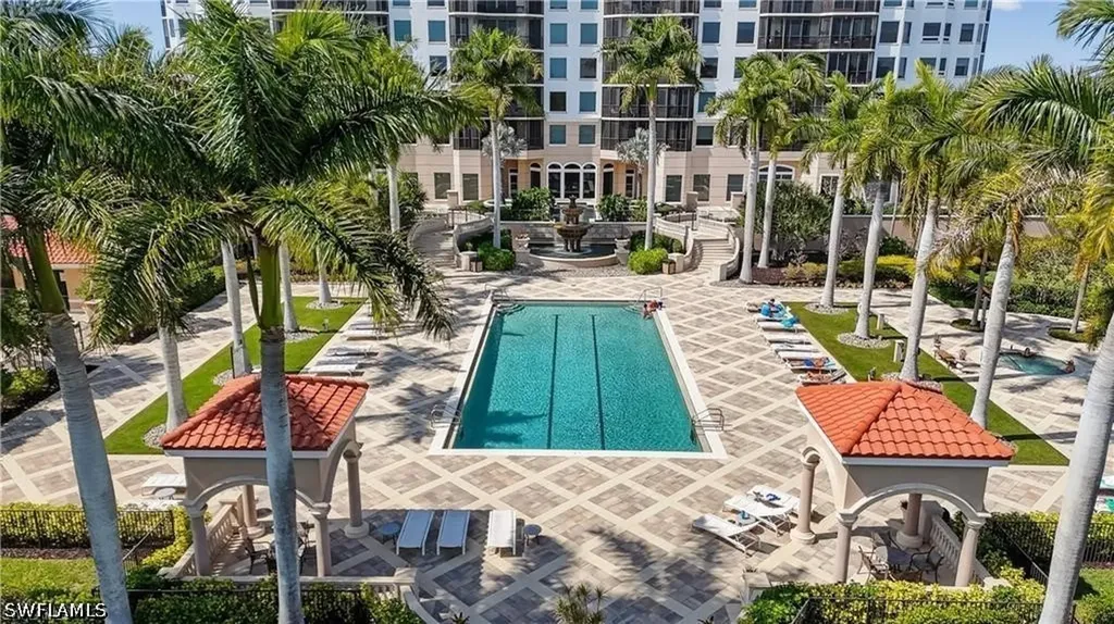 1060 Borghese Lane Naples FL 34114