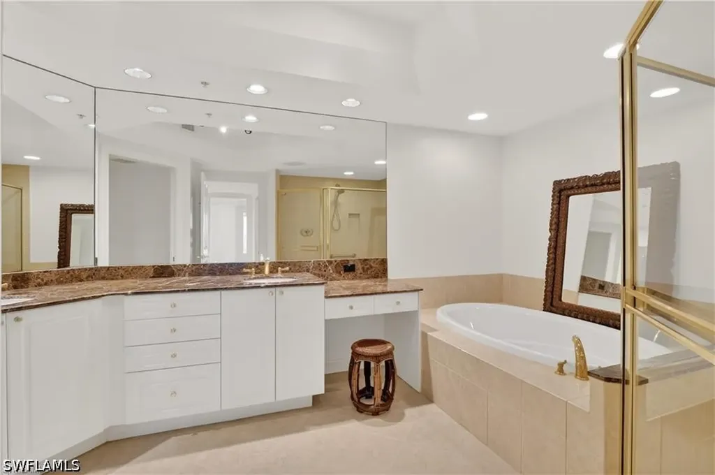 1060 Borghese Lane Naples FL 34114