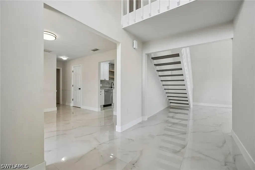 1928 SW 8th Court Cape Coral FL 33991