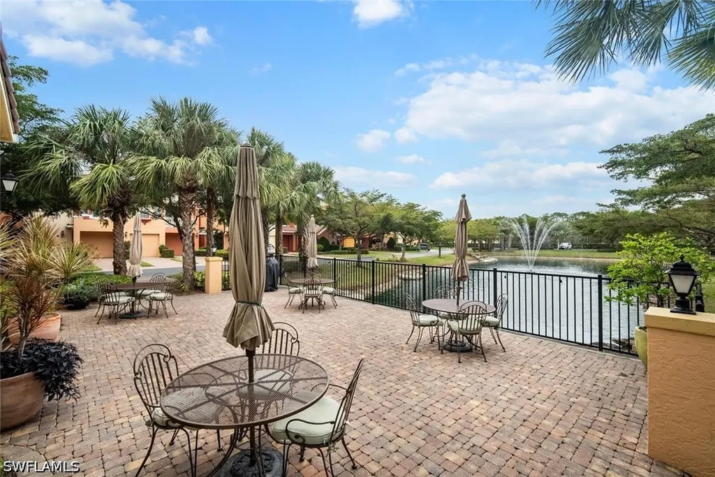 8641 Piazza Del Lago Circle Estero FL 33928
