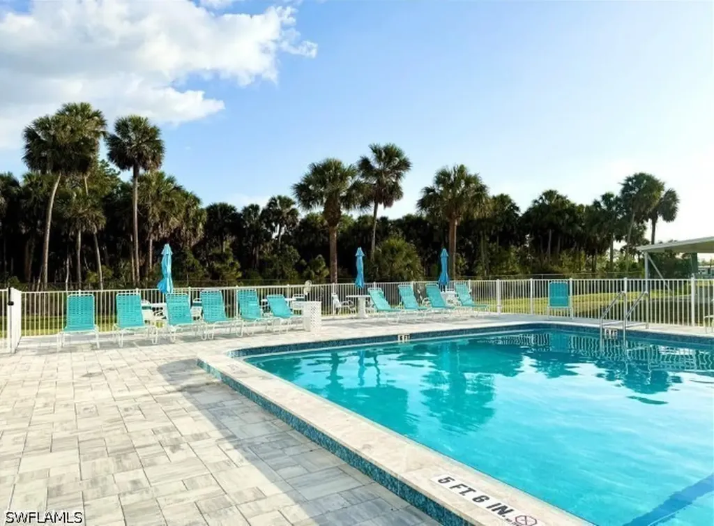 16 Turquoise Avenue Naples FL 34114