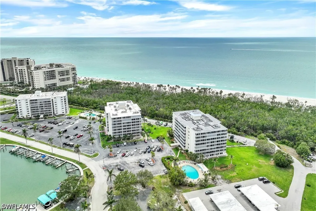 5 Bluebill Avenue Naples FL 34108