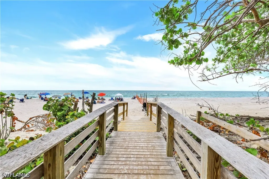 5 Bluebill Avenue Naples FL 34108