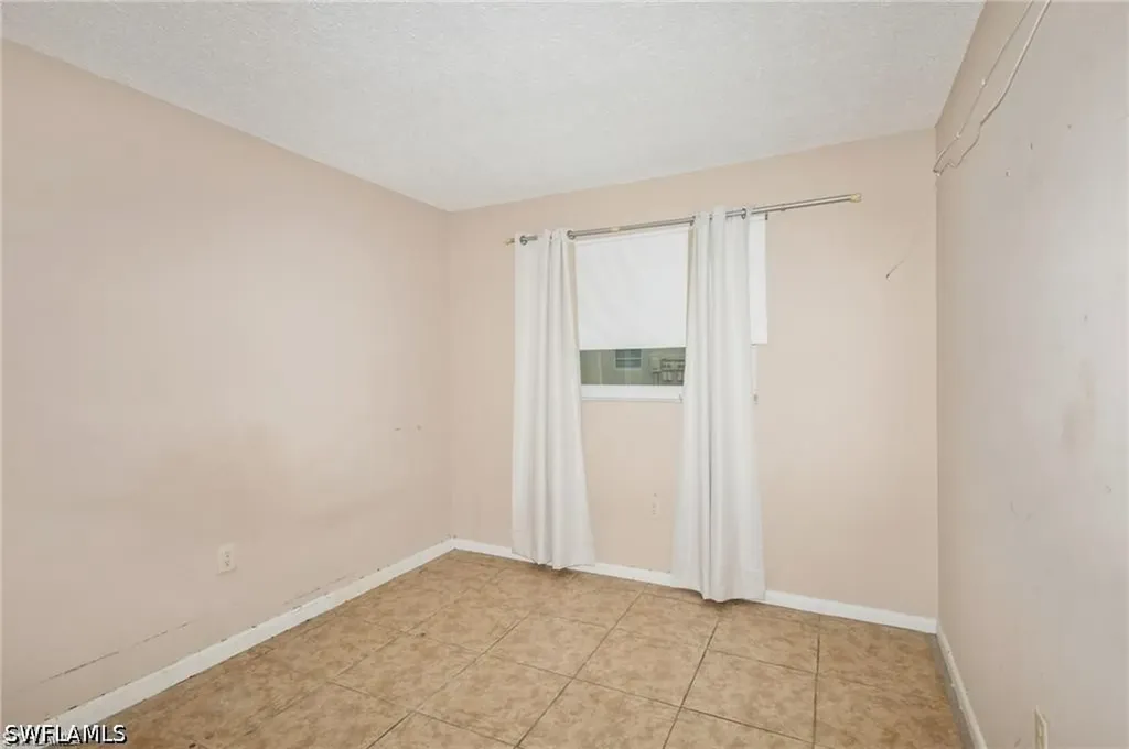 3325 Airport Road N Naples FL 34105