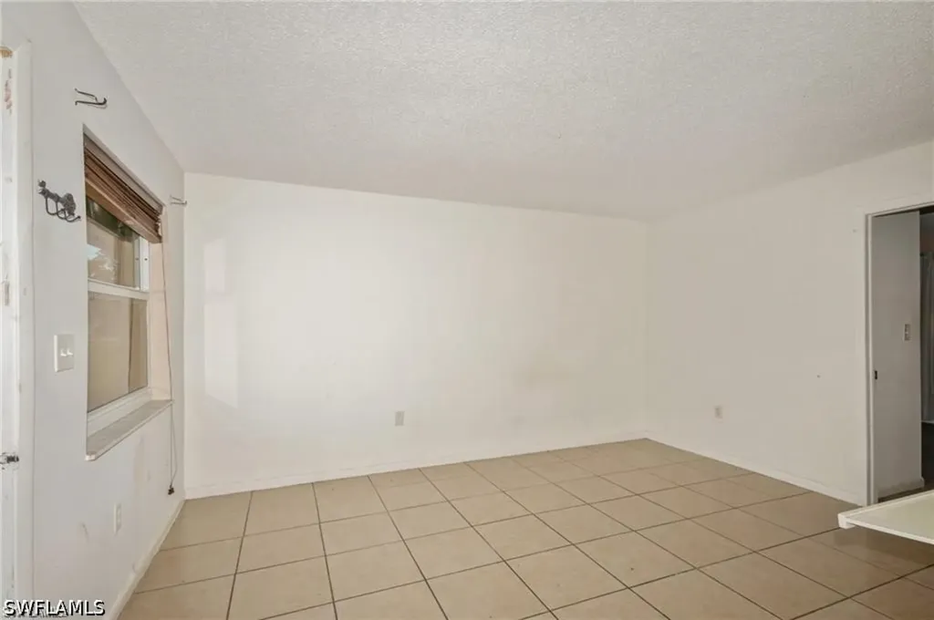 3325 Airport Road N Naples FL 34105