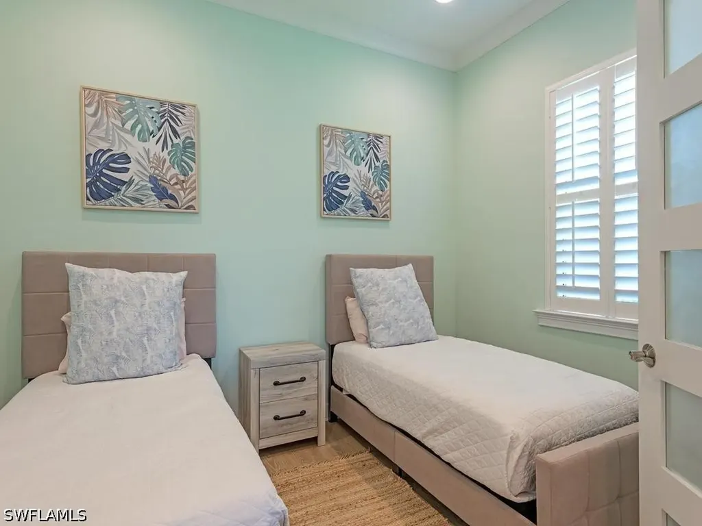 6331 Arriba Avenue Naples FL 34113