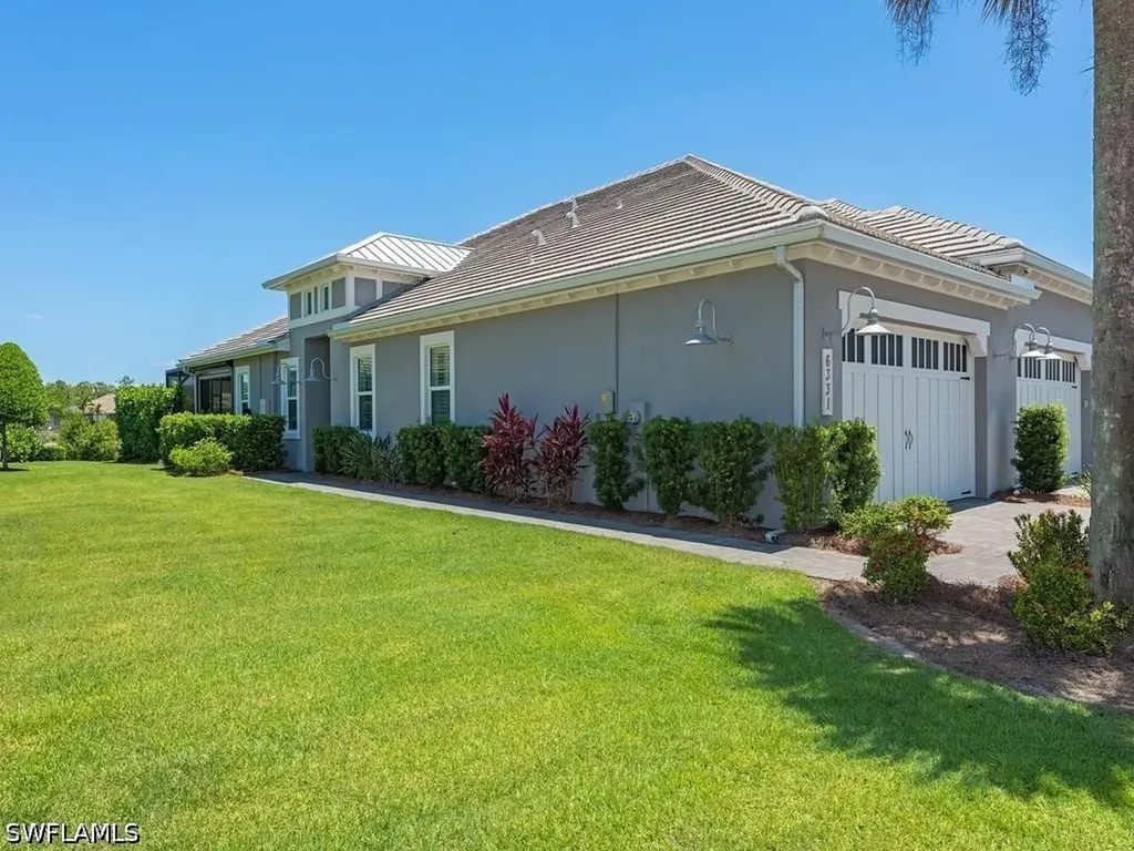 6331 Arriba Avenue Naples FL 34113