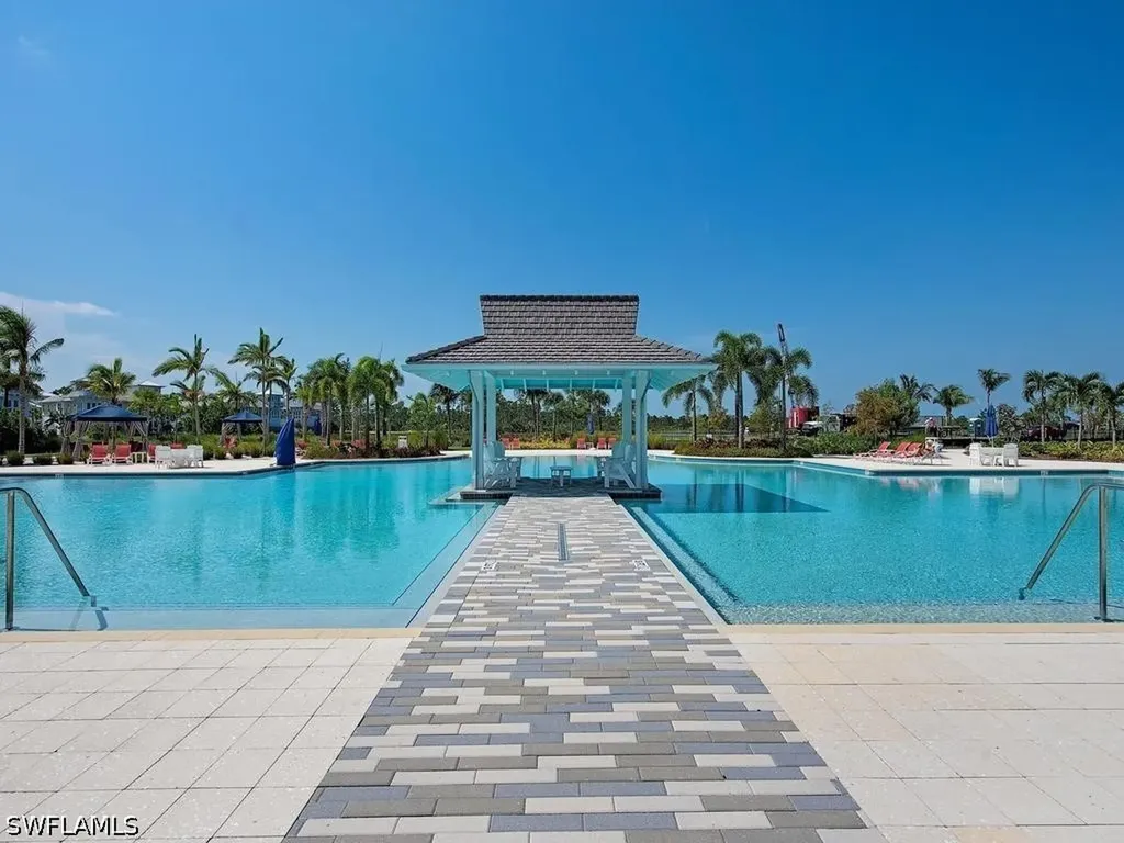 6331 Arriba Avenue Naples FL 34113