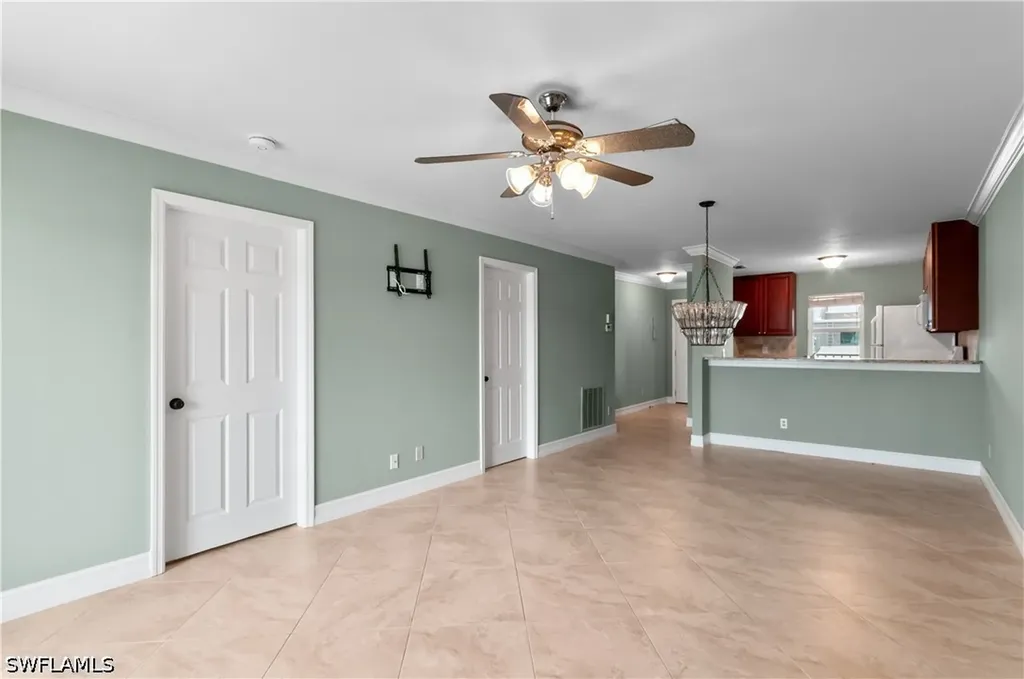 829 W Elkcam Circle Marco Island FL 34145