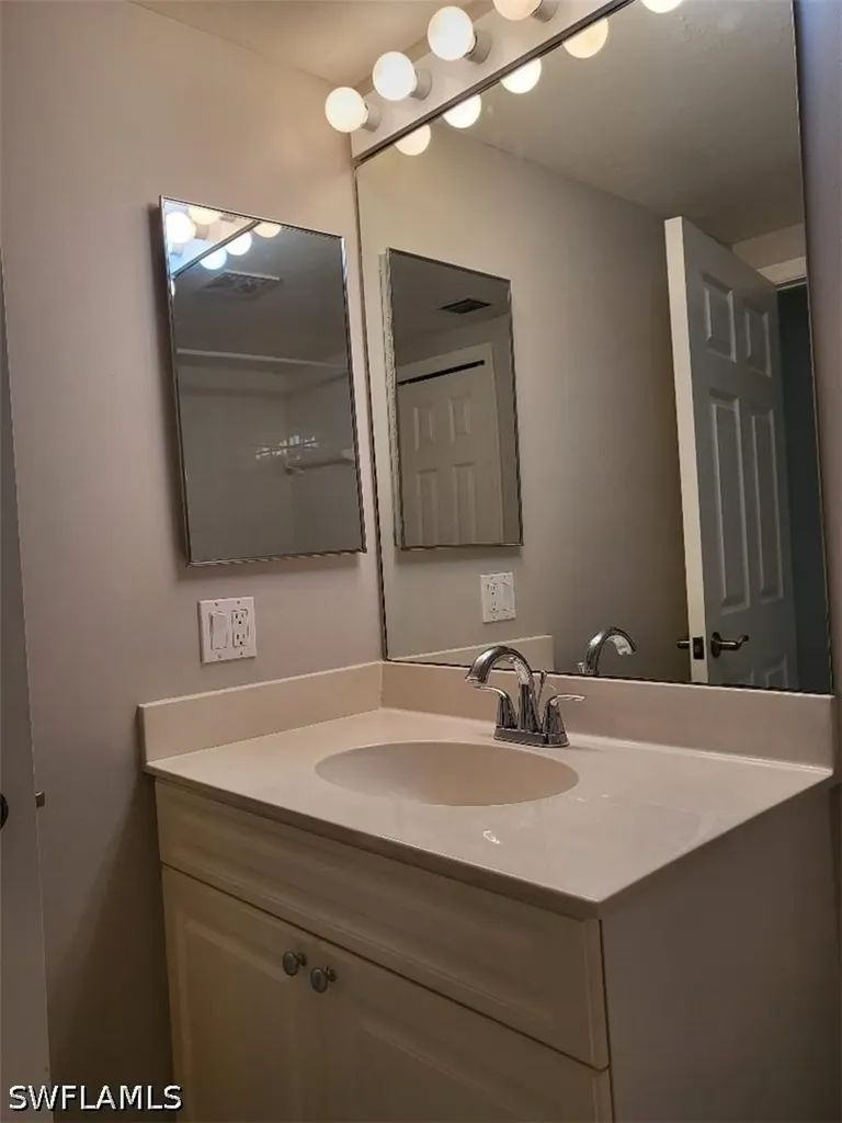 1787 Four Mile Cove Parkway Cape Coral FL 33990