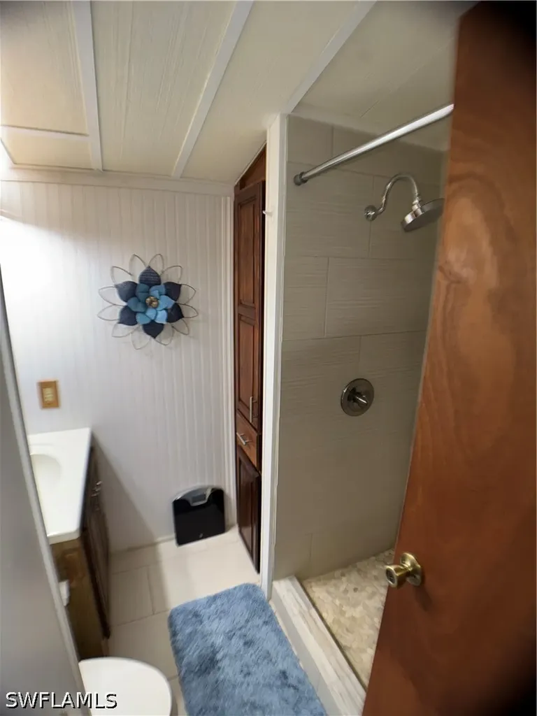 254 Bass Court Naples FL 34145