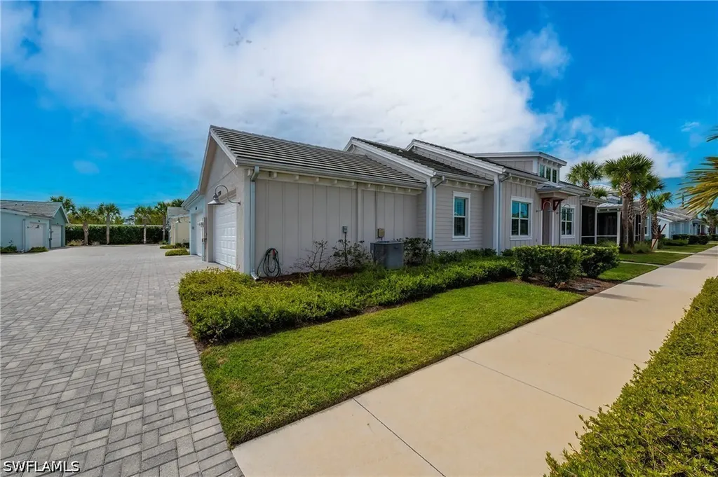 7270 Saona Court Naples FL 34113