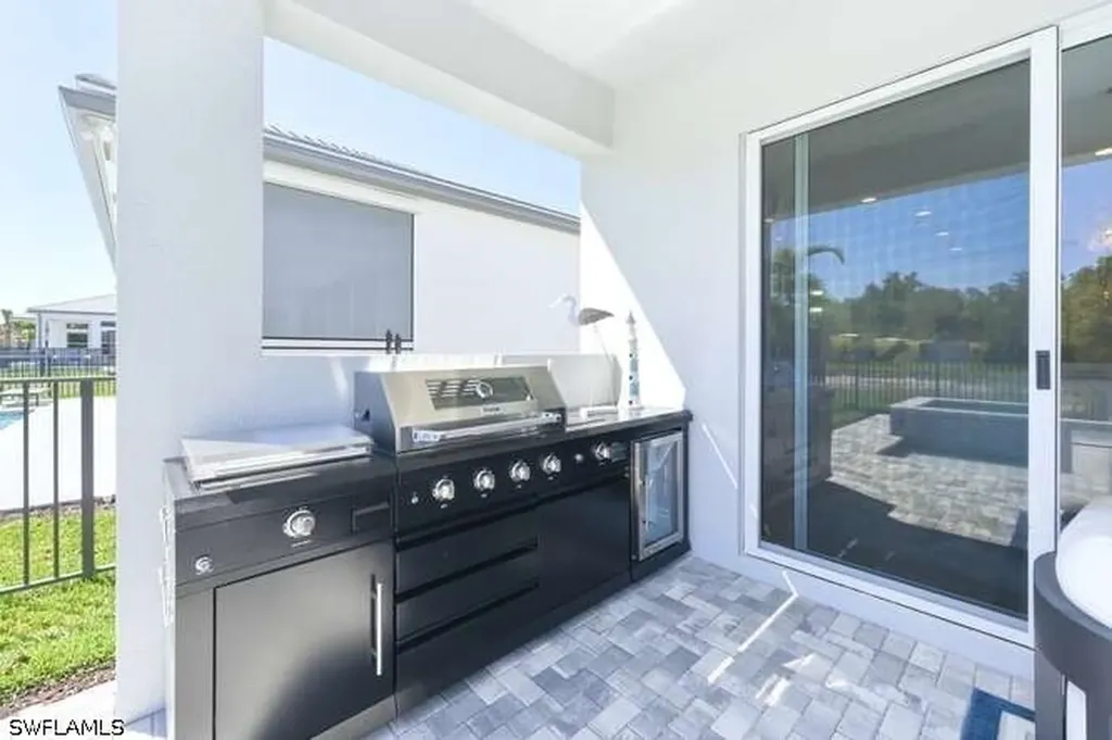 2872 Bloomfield Way Naples FL 34112