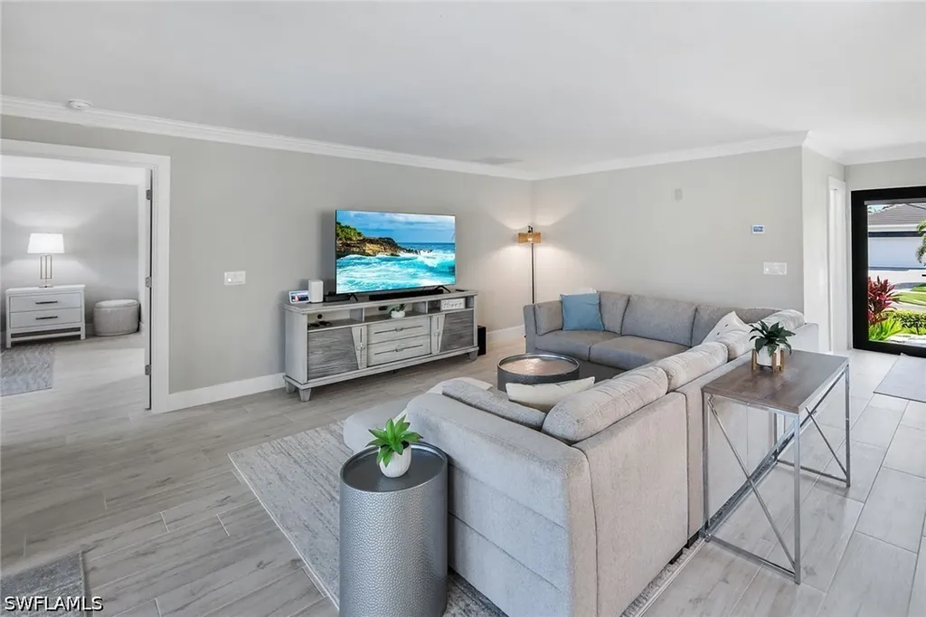 260 Marquesas Court Marco Island FL 34145
