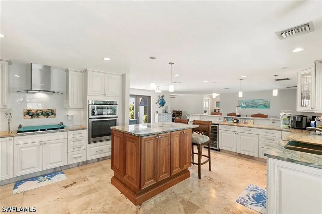 1784 Wavecrest Court Marco Island FL 34145