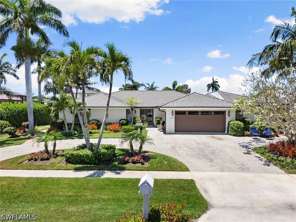 1784 Wavecrest Court Marco Island FL 34145