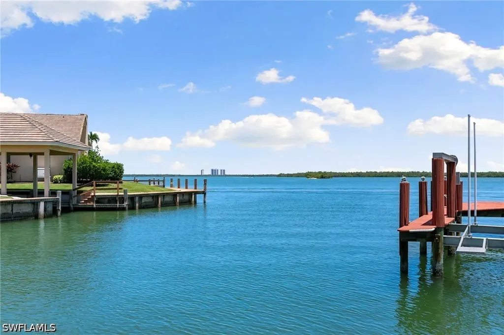 1784 Wavecrest Court Marco Island FL 34145