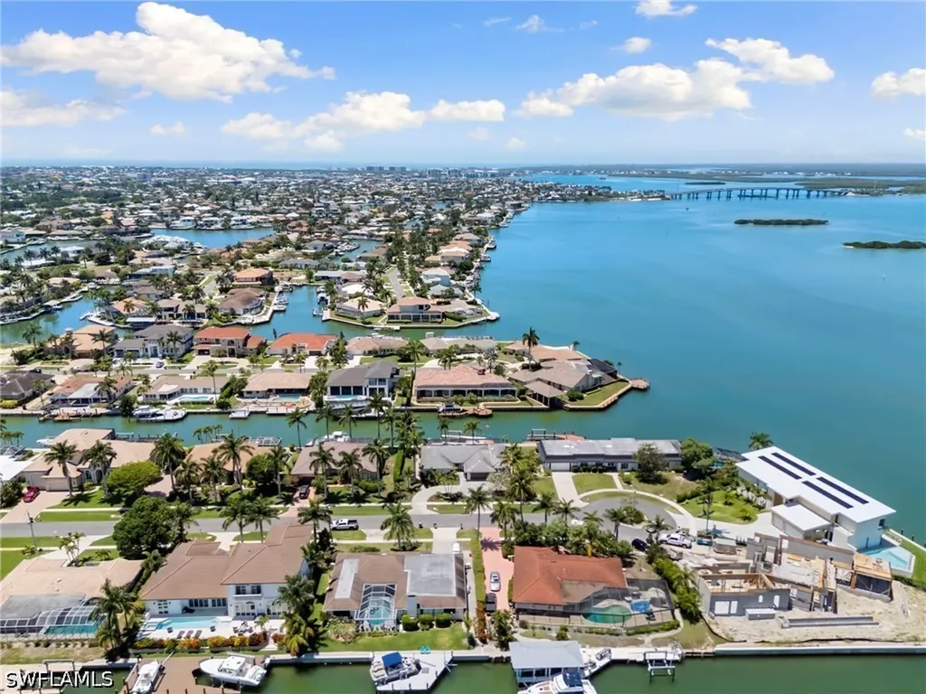1784 Wavecrest Court Marco Island FL 34145