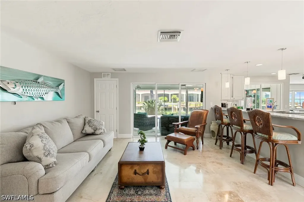 1784 Wavecrest Court Marco Island FL 34145