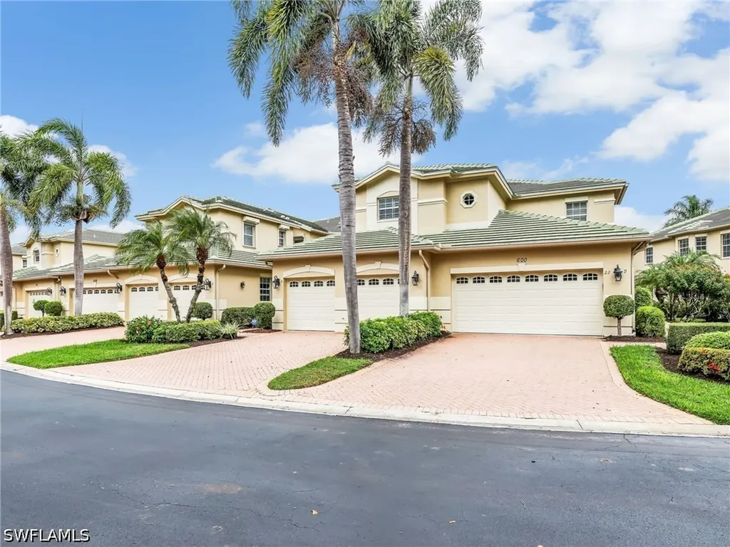 600 Vintage Reserve Lane Naples FL 34119