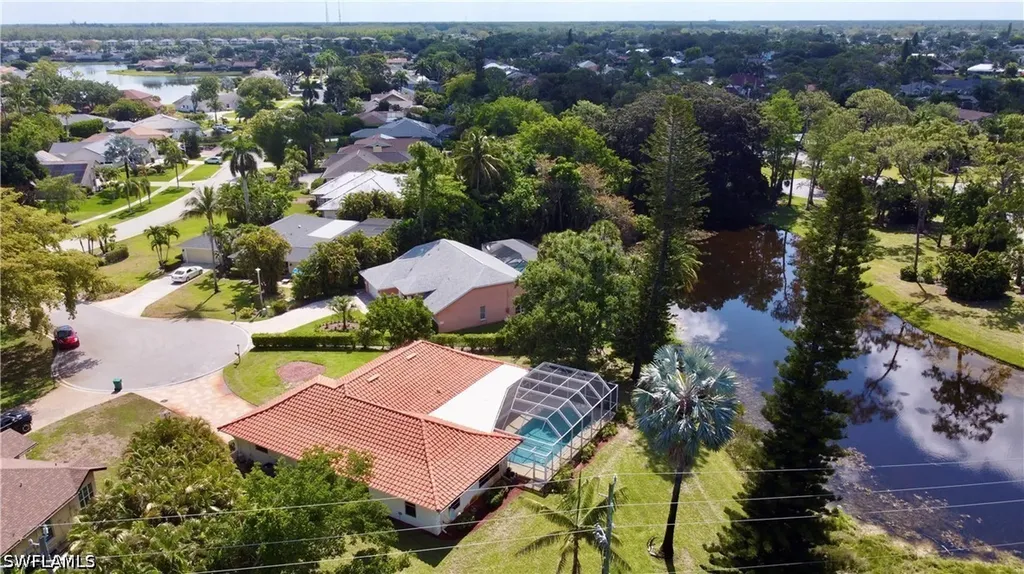 2353 Abbey Court Naples FL 34112