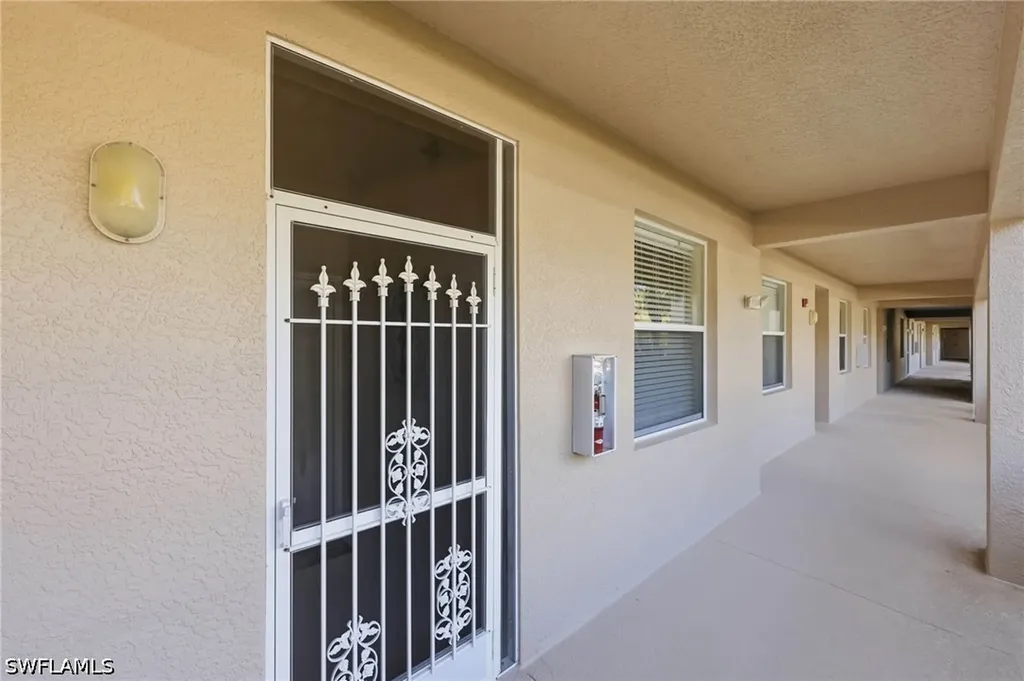 2700 Cypress Trace Circle Naples FL 34119