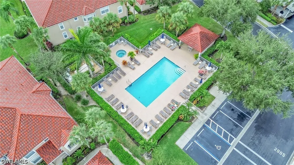 2700 Cypress Trace Circle Naples FL 34119