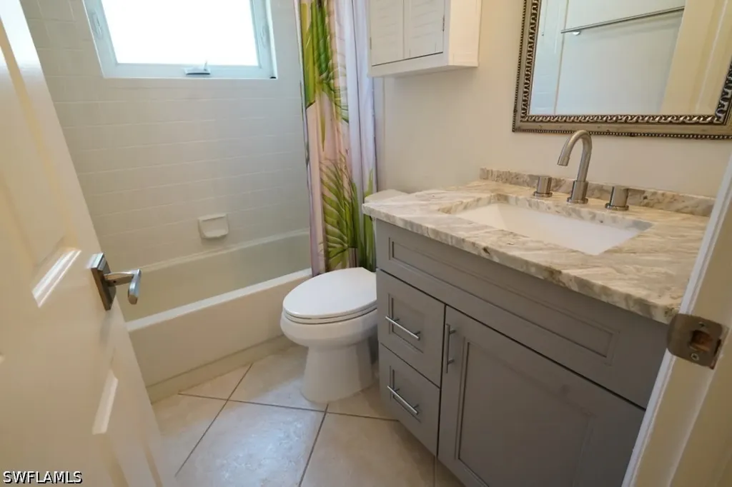 Naples FL 34104