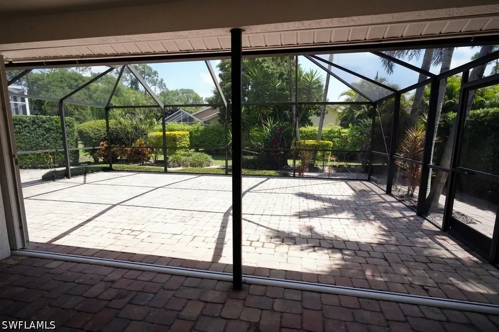 Naples FL 34104