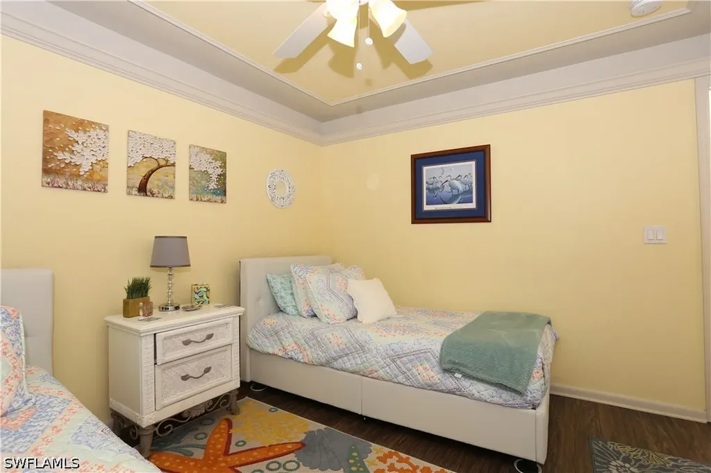 3563 Antarctic Circle Naples FL 34112