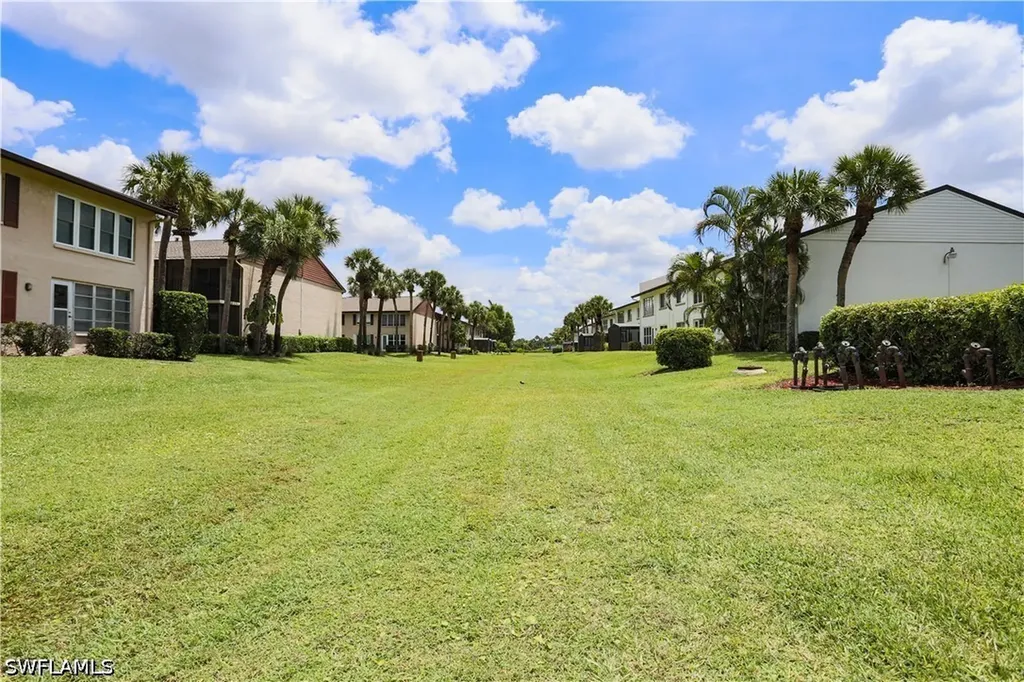 3563 Antarctic Circle Naples FL 34112