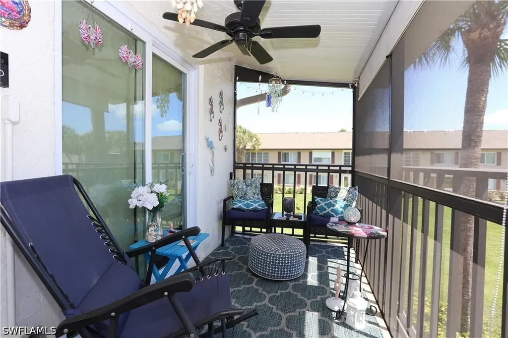 3563 Antarctic Circle Naples FL 34112