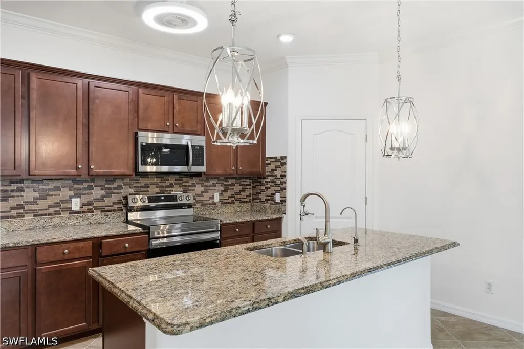 4366 Bismark Way Naples FL 34119