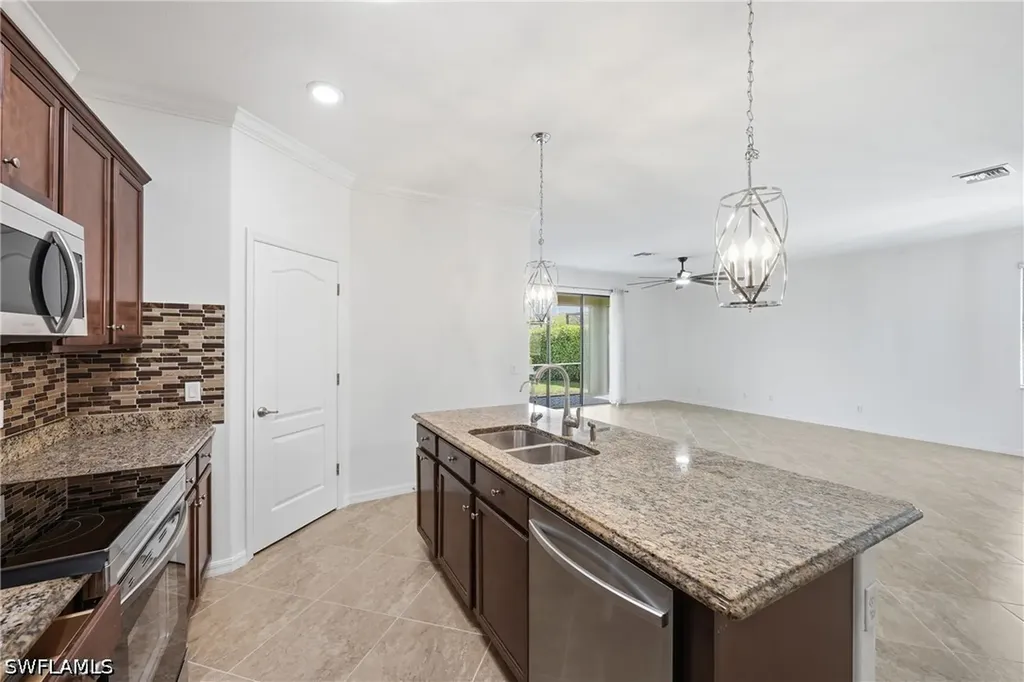 4366 Bismark Way Naples FL 34119