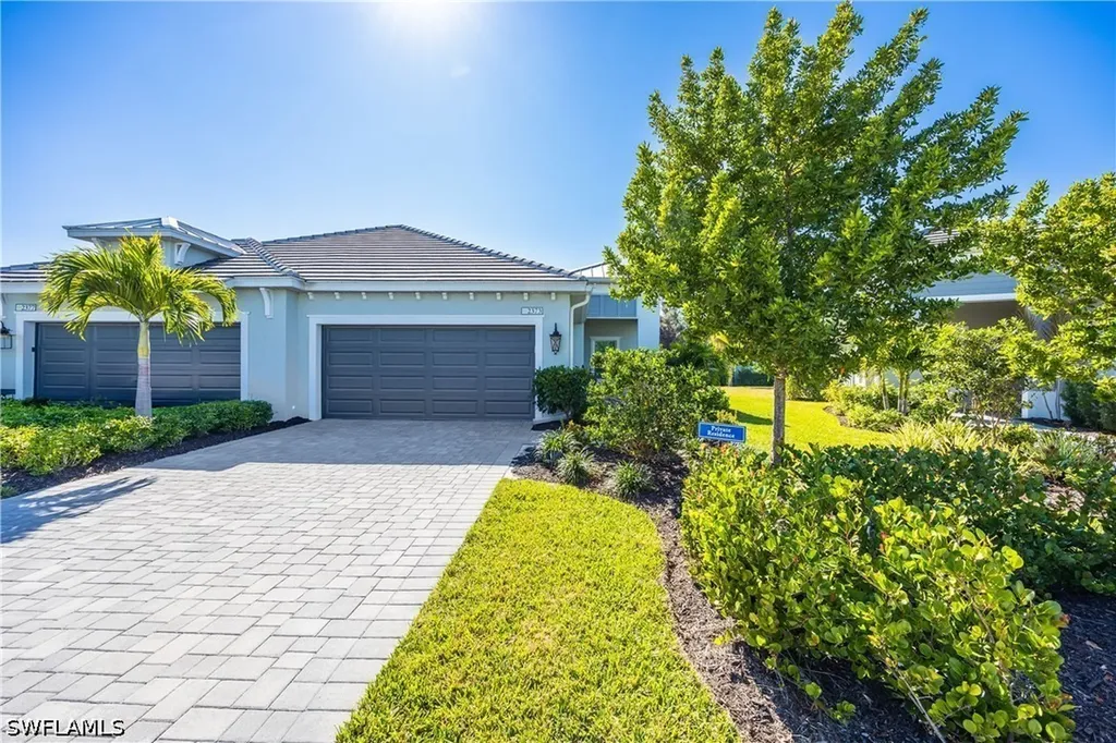 2373 Ariane Drive Naples FL 34112