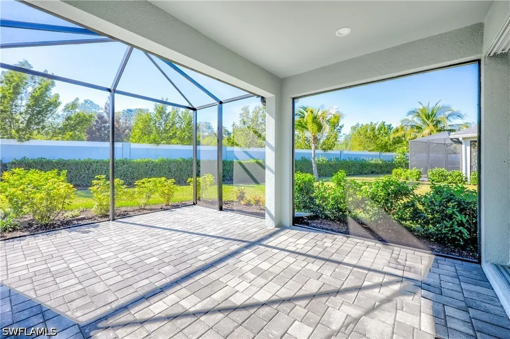 2373 Ariane Drive Naples FL 34112